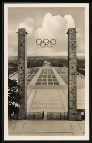 AK Berlin, Reichssportfeld, Fernblick durch das Osttor, Olympia