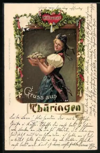 Lithographie Vogtländerin mit einer Schüssel Klösse, Rahmen mit Tannengirlande