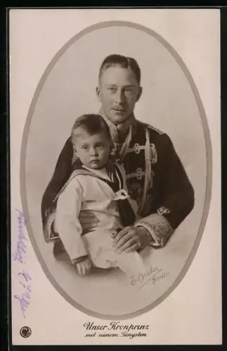 AK Kronprinz Wilhelm von Preussen mit seinem Jüngsten, Rahmen