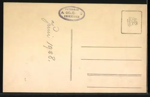 Foto-AK Crikvenica, Familie am Strand