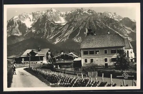 AK St. Rupert am Kulm, Strassenpartie mit Kirchturm u. Bergpanorama