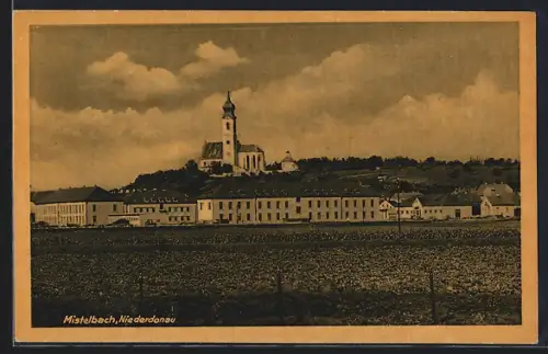AK Mistelbach /Niederdonau, Ortspanorama mit Kirche
