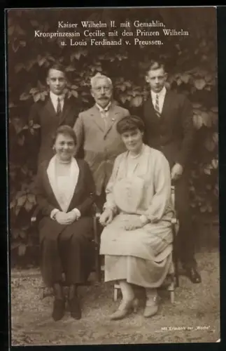 AK Kaiser Wilhelm II. und Hermine von Reuss mit Kronprinzessin Cecilie und den Prinzen Wilhelm und Louis Ferdinand