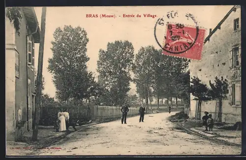 AK Bras /Meuse, Entrée du Village