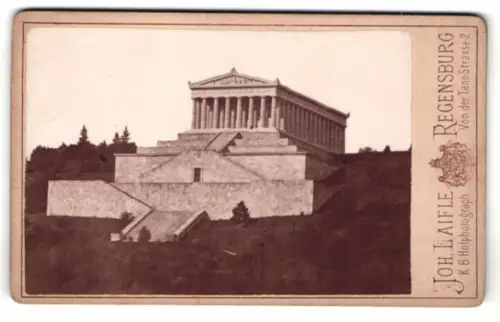 Fotografie Joh. Laifle, Regensburg, Von der Tannstrasse 2, Ansicht Donaustauf, Blick auf die Walhalla