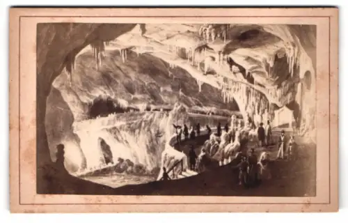 Fotografie M. Schäber, Postojna, Ansicht Postojna, Adelsberg, Höhlenansicht mit Besuchern