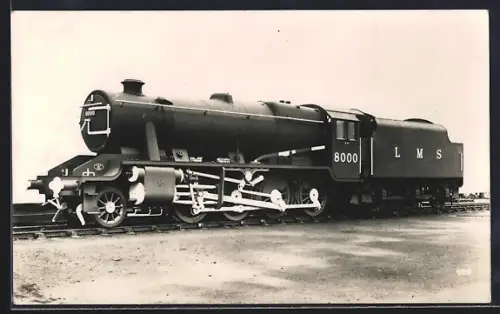 Foto-AK Englische Eisenbahn, Lokomotive No. 8000 der L. M. S.