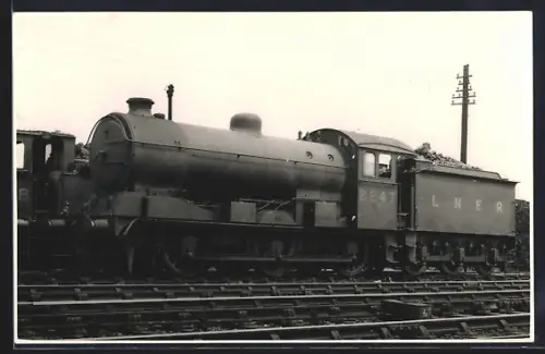 Foto-AK Englische Eisenbahn, Lokomotive No. 8247 der L. N. E. R.