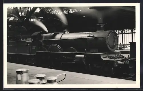 Foto-AK Englische Eisenbahn, Lokomotive No. 4025 Italian Monarch