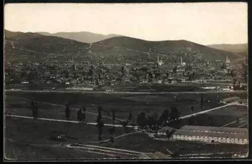 AK Bukovo, Panorama mit Bergen