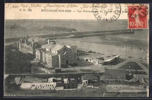 AK Boulogne-sur-Mer, Vue panoramique du Casino et des jetées