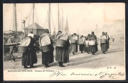 AK Boulogne-sur-Mer, Femmes de Pècheurs
