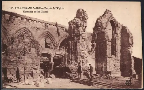 AK Ablain-St-Nazaire, Entrée de l`Eglise