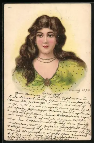 Glitzer-Perl-AK Junge Frau im Portrait mit Glitzer-Perlen auf ihrem Kleid