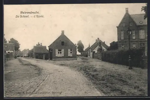 AK Beirendrecht, De School