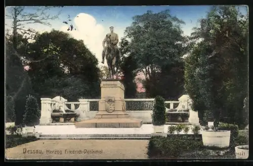 AK Dessau, Gesamtansicht vom Herzog Friedrich-Denkmal