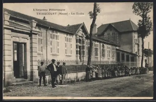 AK Triaucourt /Meuse, Les Ecoles
