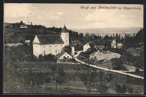 AK Breitenfeld bei Riegersburg, Strassenpartie mit Kirche