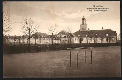 AK Berlin-Spandau, Preussische Hochschule für Leibesübungen