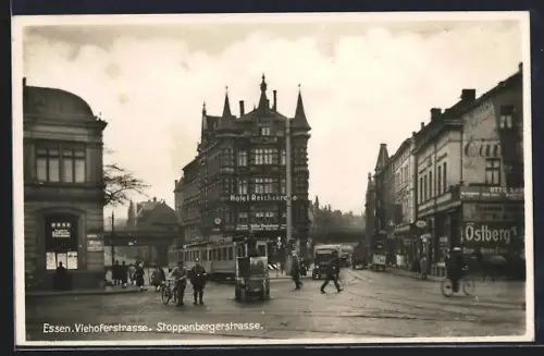 AK Essen, Hotel Reichskrine an der Viehoferstrasse und Stoppenbergerstrasse, Strassenbahn