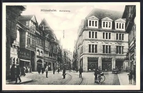 AK Hildesheim, Hoherweg-Strasse mit Geschäften