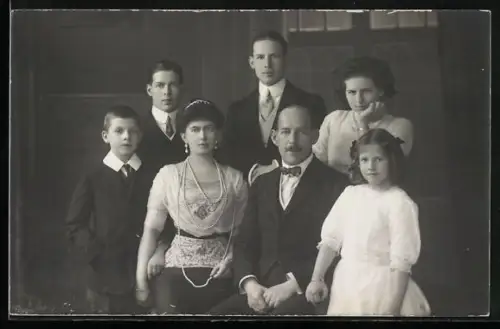 AK König Georg I. von Griechenland mit seiner Familie