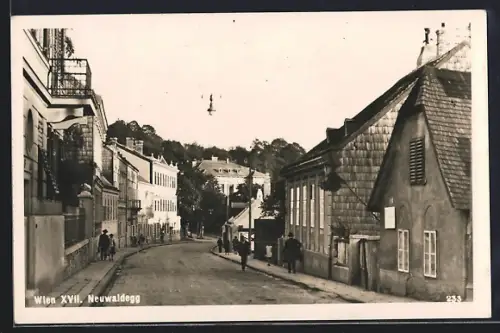 AK Wien, Neuwaldegg, Strassenpartie mit Passanten