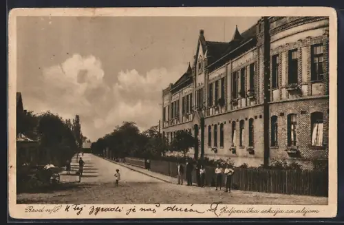 AK Brod n. L., Zeljeznicka sekcija alejom