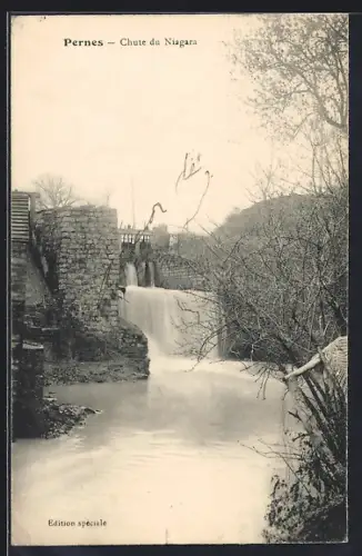 AK Pernes, Chute du Niagara