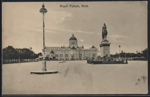 AK Bangkok, Royal Palace