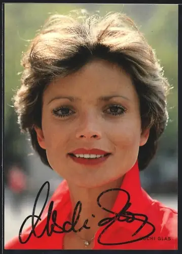 AK Uschi Glas in roter Bluse, Autograph