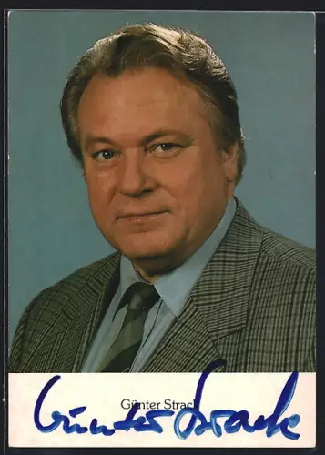 AK Günter Strack lächelt leicht, Autograph
