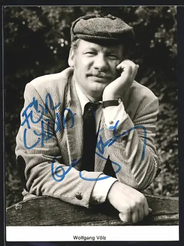 AK Wolfgang Völz im Cordjackett, Autograph, 1977