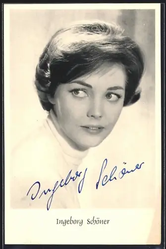 AK Ingeborg Schöner im Rollkragenpullover, Autograph