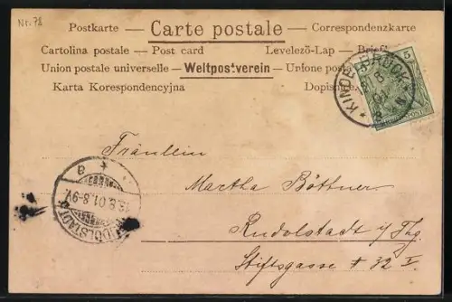 Glitzer-Perl-AK Mädchen steckt einem Jungen eine Blumen ans Rever, mit Glitzer-Perlen verziert