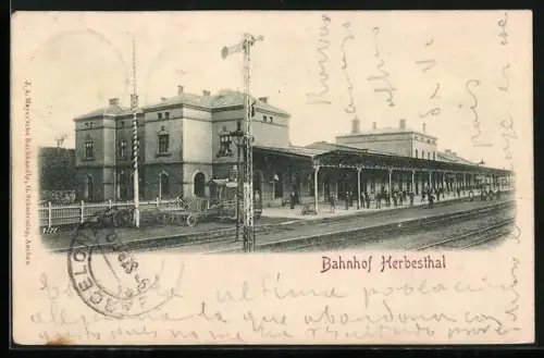 AK Herbesthal, Bahnhof mit wartenden Reisenden