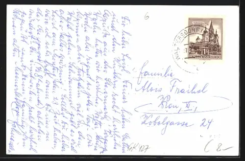 AK Bad Waltersdorf, Strassenszene mit Kaufhaus mit Blick zur Kirche