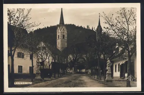 AK Maria Lankowitz, Strassenpartie mit Kirche