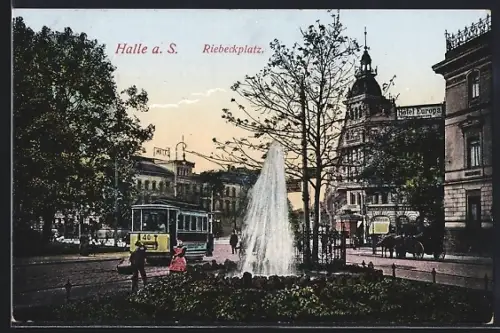 AK Halle a. S., Riebeckplatz mit Strassenbahn