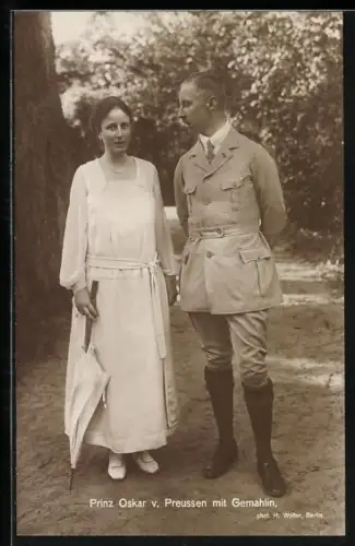 AK Prinz Oskar von Preussen mit Frau