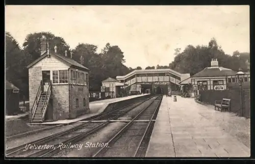 AK Yelverton, Railway Station