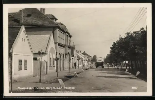 AK Neufeld a. d. Leitha, Partie am Rathaus