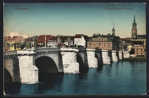 AK Dresden, Partie an der Friedrich August-Brücke, Strassenbahn