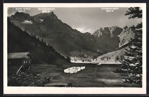 AK Hinterriss, Enggasthof mit Eiskarspitze, Spritzkarspitze und Grubenkarspitze