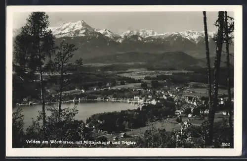 AK Velden am Wörthersee, Ortsansicht mit Mittagskogel und Triglav