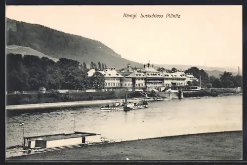 AK Dresden-Pillnitz, Blick vom Flussufer auf das Lustschloss