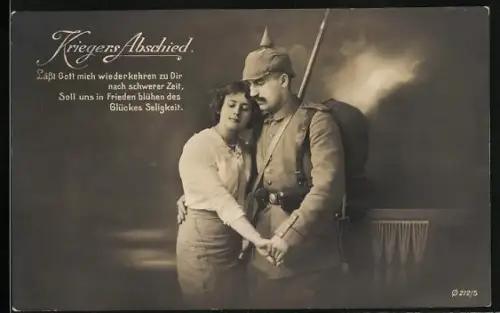 AK Soldat mit Pickelhaube und Frau nehmen Abschied voneinander