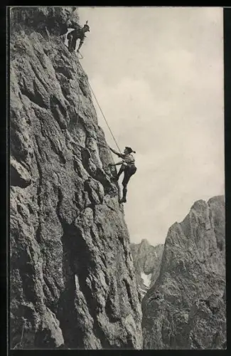 AK Wilder Kaiser, Kletterer in der Todtenkirchl-Ostwand
