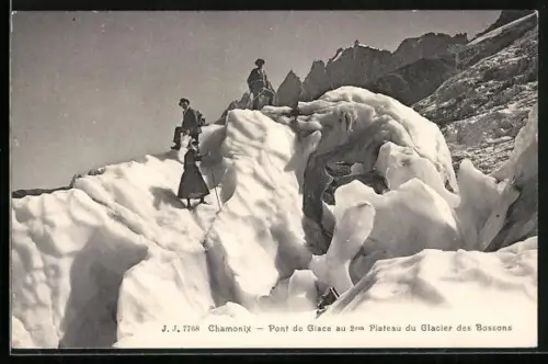 AK Chamonix, Pont de Glace au 2em Plateau du Glacier des Bossons