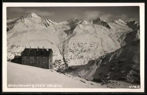 AK Breslauerhütte, Berghütte im Schnee